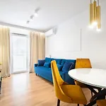 - Kasprowicza Premium Z Parkingiem I Klimatyzacja Basen Jacuzzi Sauna Bawialnia Silownia *
